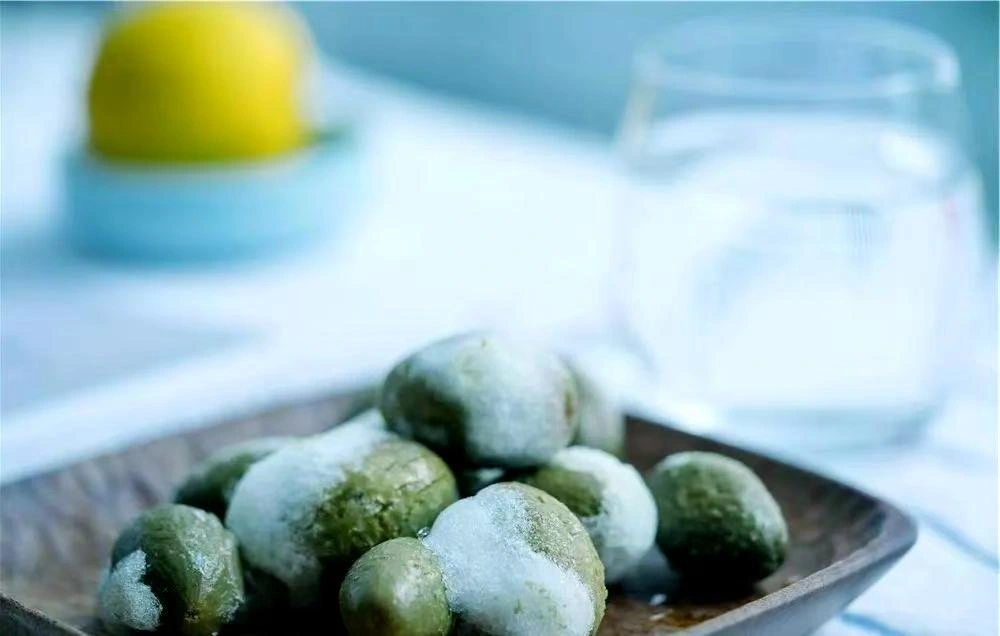 Frozen olives 